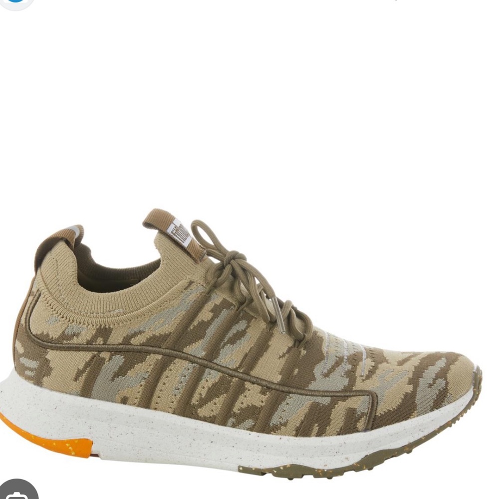 NEW! Fitflop Sneakers Mossy Mix Knit Sneakers size 7